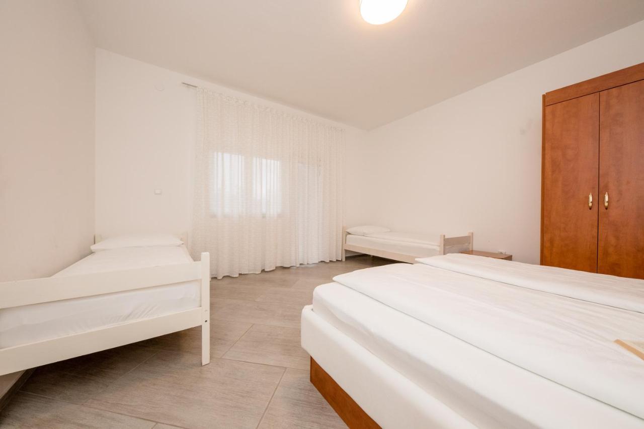 Apartments Kos Supetarska Draga Exterior foto